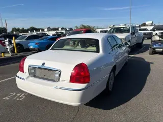 Lincoln Town Car 2008 Signature Limited 4dr Sedán