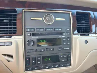 Lincoln Town Car 2008 Signature Limited 4dr Sedán