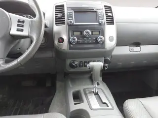 Nissan Frontier 2013 4x4 S 4dr Crew Cab 5 ft. SB Pickup 6M