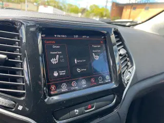 Jeep Cherokee 2019 4x4 Limited 4dr SUV