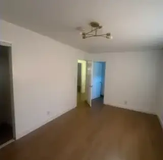 CASA EN RENTA EN L.A.