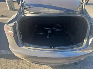 Tesla Model 3 2018 Long Range 4dr Fastback