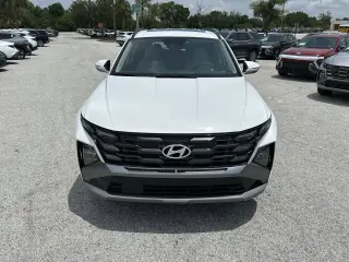 Hyundai TUCSON 2025 SEL Convenience 4dr SUV