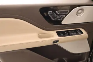 Lincoln Aviator 2020 AWD Reserve 4dr SUV