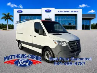 Mercedes-Benz Sprinter 2022 4x2 2500 3dr 144 in. WB Cargo Van (3.0L V6)