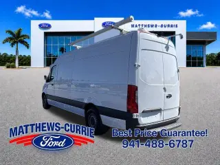 Mercedes-Benz Sprinter 2022 4x2 2500 3dr 170 in. WB Techo Alto Furgón de Carga (2.0L Gasolina I4)