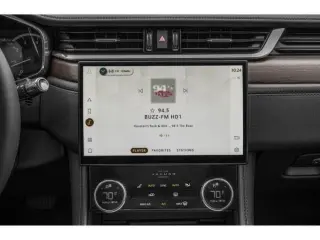 Jaguar F-PACE 2023 AWD P400 R-Dynamic S 4dr SUV