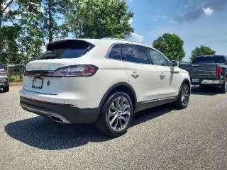 Lincoln Nautilus 2023 Reserve 4dr SUV