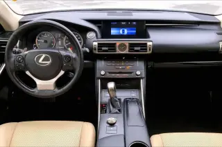 Lexus IS 350 2015 4dr Sedán