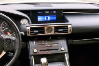 Lexus IS 350 2015 4dr Sedán