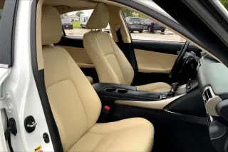 Lexus IS 350 2015 4dr Sedán