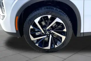 Mitsubishi Outlander 2024 AWD SE 4dr SUV