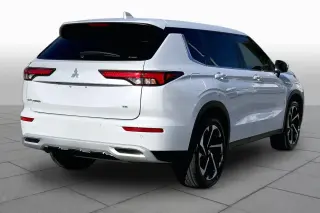 Mitsubishi Outlander 2024 AWD SE 4dr SUV