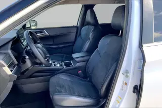 Mitsubishi Outlander 2024 AWD SE 4dr SUV