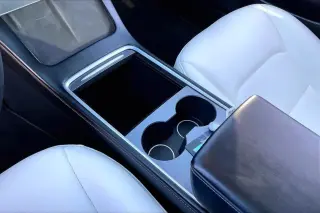 Tesla Model 3 2021 AWD Long Range 4dr Sedán