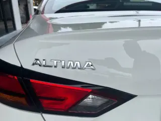 2020 Nissan Altima