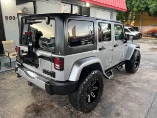Jeep Wrangler Unlimited 2013