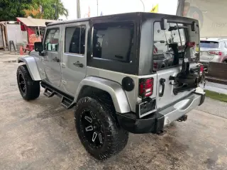 Jeep Wrangler Unlimited 2013