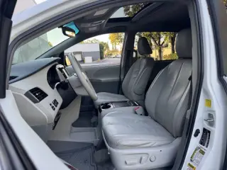 2011 Toyota Sienna