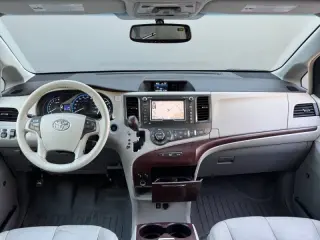 2011 Toyota Sienna