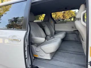 2011 Toyota Sienna