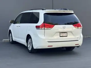 2011 Toyota Sienna