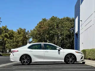 Camry Toyota 2020