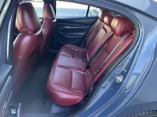 2022 Mazda Mazda3 Sedán