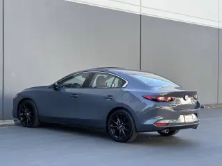 2022 Mazda Mazda3 Sedán
