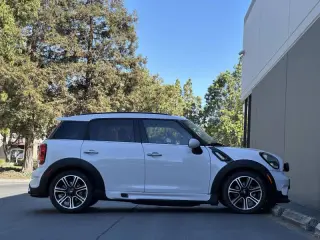 MINI Countryman 2015