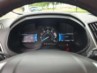 Ford Edge 2023 AWD SEL 4dr Crossover