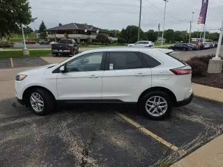 Ford Edge 2023 AWD SEL 4dr Crossover
