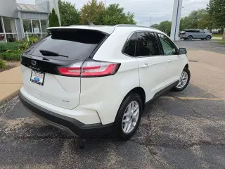 Ford Edge 2023 AWD SEL 4dr Crossover