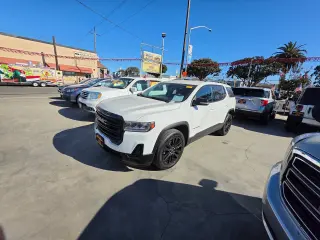 2023 GMC Acadia