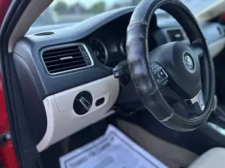 2012 Volkswagen Jetta