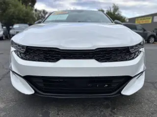 2023 Kia K5
