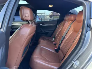 2015 Maserati Ghibli