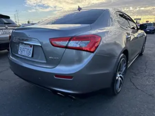 2015 Maserati Ghibli