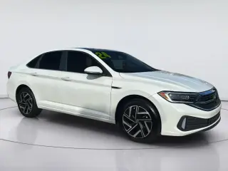 Volkswagen Jetta 2024 SEL 4dr Sedán