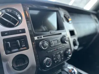 2017 Ford Expedition EL