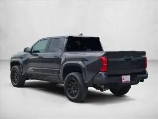 Toyota Tacoma 2025 4x2 SR5 4dr Double Cab 5.0 ft SB