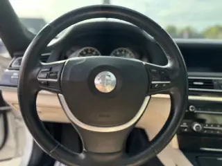 BMW 7 Series 2011