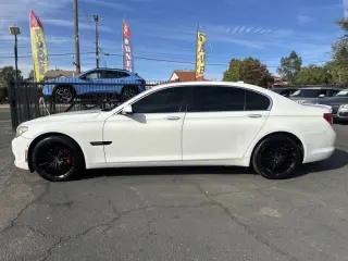 BMW 7 Series 2011