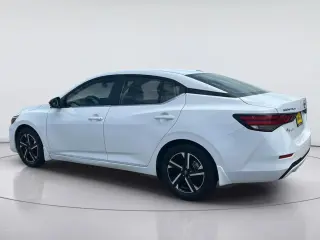 Nissan Sentra 2024 SV 4dr Sedán