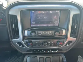 GMC Sierra 1500 2015 4x4 SLT 4dr Crew Cab 6.5 ft. SB