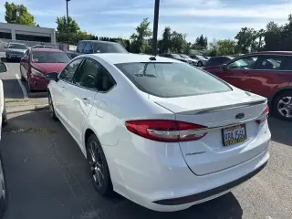 Ford Fusion 2017 SE 4dr Sedan
