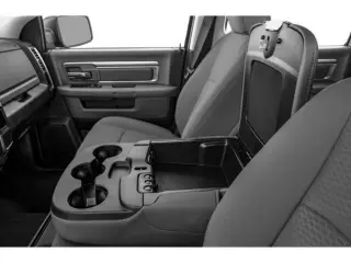 Ram 1500 2018 4x4 SLT 4dr Crew Cab 5.5 ft. SB Pickup