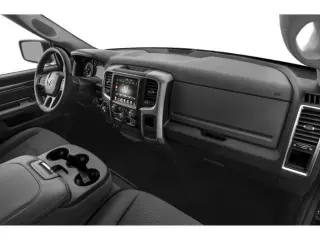 Ram 1500 2018 4x4 SLT 4dr Crew Cab 5.5 ft. SB Pickup