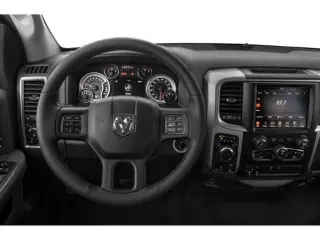 Ram 1500 2018 4x4 SLT 4dr Crew Cab 5.5 ft. SB Pickup