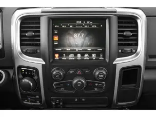 Ram 1500 2018 4x4 SLT 4dr Crew Cab 5.5 ft. SB Pickup